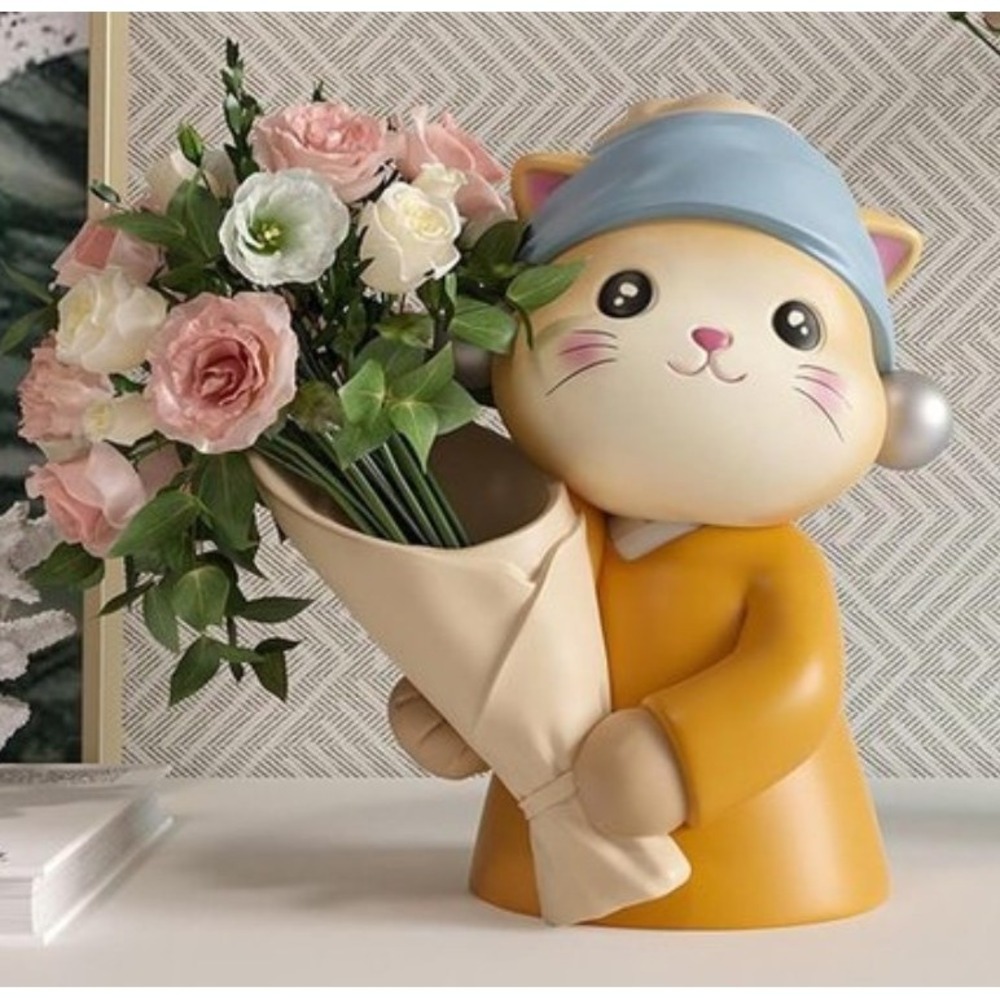 Resin Figurine Cat Holding Vase Whimsical Anthropomorphic Character Rare